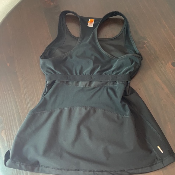 Lucy Racerback Workout Tank Top Shelf Bra Size M - Picture 10 of 11